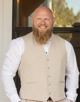 Justin Dues Profile Image